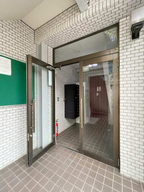 グレイス大森海岸のエントランス|エントランス