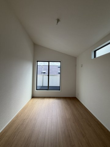 【現地画像あり】伊勢原市田中２期　全２棟　2号棟の内装|同じ工務店様の施工例です。