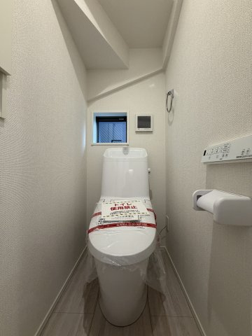 【現地画像あり】伊勢原市田中２期　全２棟　2号棟の内装