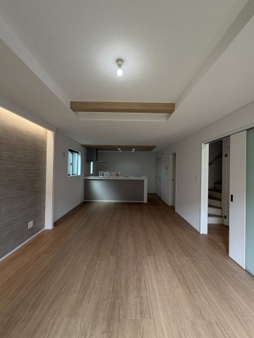 【現地画像あり】伊勢原市田中２期　全２棟　2号棟の内装|同じ工務店様の施工例です。