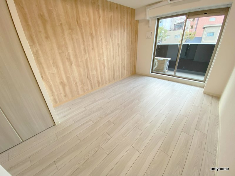 プレサンス大国町ラヴェニール　仲介手数料無料の寝室