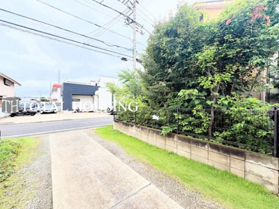 【前面道路含む現地写真】 | 立川市若葉町3丁目　中古戸建　全1棟