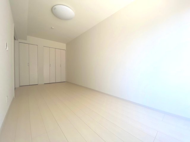 【寝室】