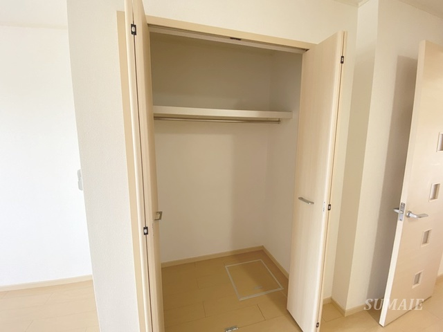 ラフレシアスの収納|クローゼット☆