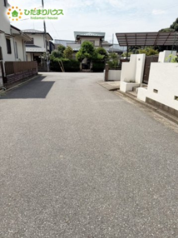 流山市北　新築戸建　1号棟の前面道路含む現地写真|接道：北側6.0ｍ公道・東側5ｍ公道