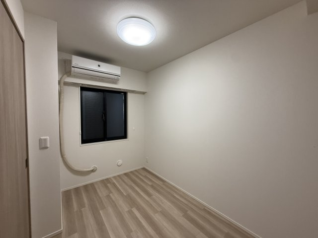 大津市皇子が丘３丁目の中古マンションの洋室