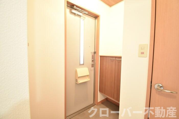 サンライズ２１ｔｈ A棟の玄関|玄関