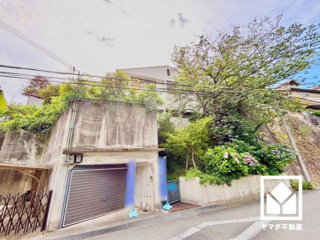 西宮市甲陽園西山町