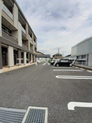 ベル　チェ　ドマーニの駐車場|高崎、前橋のお部屋探しはエンドスケープまで！お客様の理想お聞かせ下さい♪