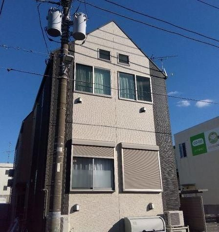 ロイヤルパレス　東立石の外観