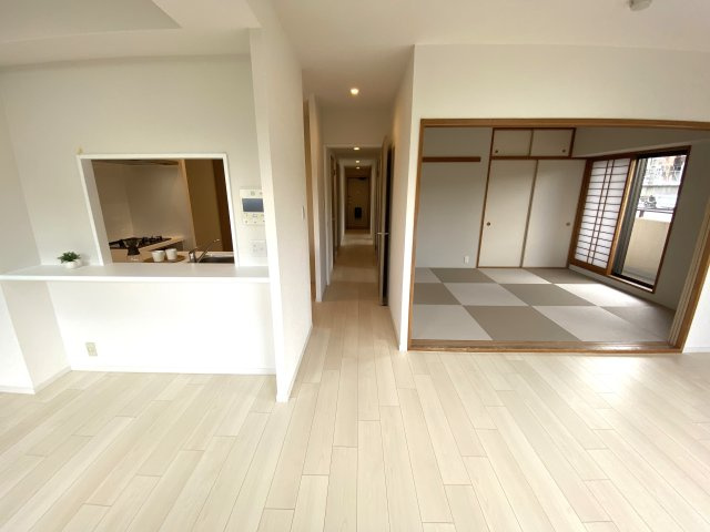 宝塚・清荒神ヒルズの居間・リビング