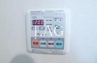 【設備】 | Ｎ－ＦＬＡＴ白金