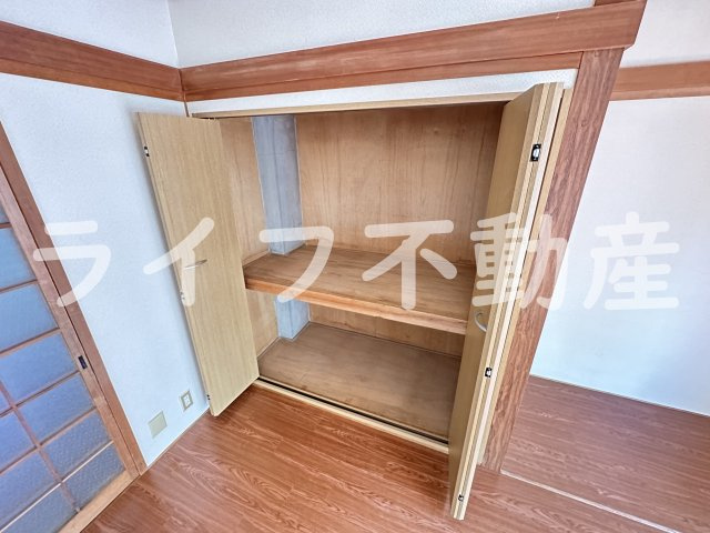 ニッコーハイツの収納
