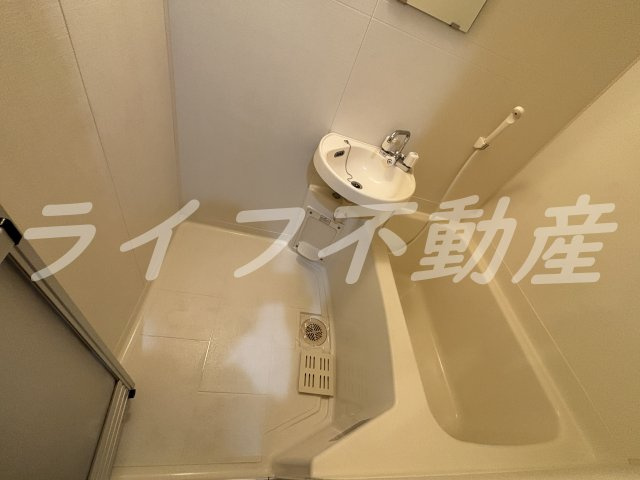 グランドオーク高井田の浴室|きれいなお風呂です
