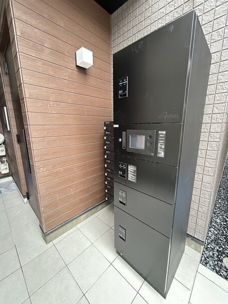 ハーモニーテラス高畑Ⅱのエントランス