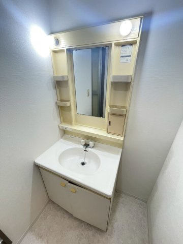 【独立洗面台】