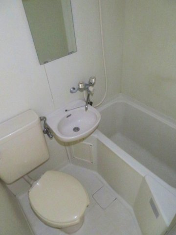 メイセー三軒茶屋Ⅱの浴室