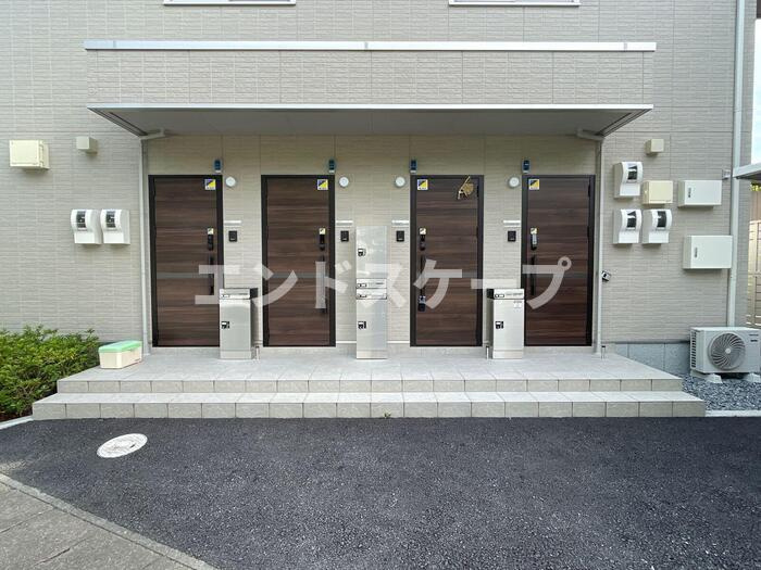 グランsakuraのエントランス|高崎、前橋のお部屋探しはエンドスケープまで！お客様の理想お聞かせ下さい♪