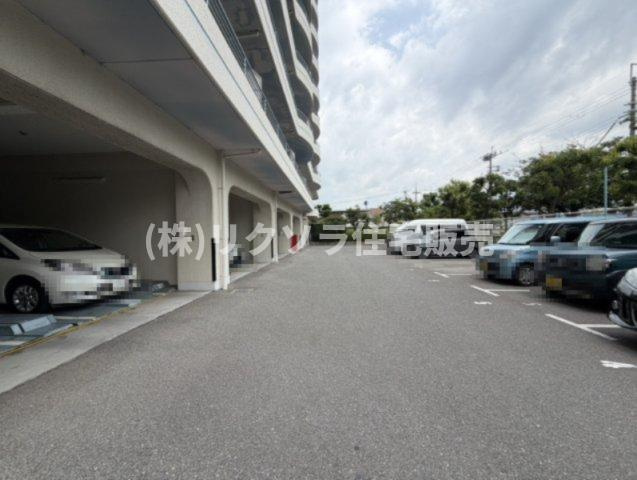 インテリジェントシティの駐車場|■物件内覧・資金計画相談・住宅ローン相談、リフォーム相談、お問合せ受付中■
※当日・翌日のご内覧、ご相談はお電話でのお問合せがスムーズです！