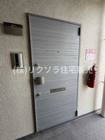 インテリジェントシティの玄関|■物件内覧・資金計画相談・住宅ローン相談、リフォーム相談、お問合せ受付中■
※当日・翌日のご内覧、ご相談はお電話でのお問合せがスムーズです！