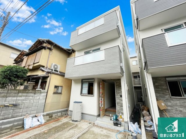 京都市右京区太秦朱雀町　第3期　新築一戸建ての外観|現在建築中！落ち着いた街並みで新生活を始めることが出来そう！周辺の物件も併せてご紹介させて頂きます！