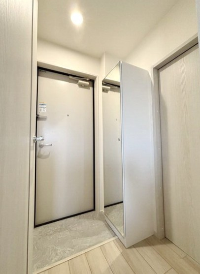 KEIAI RESIDENCE 新柏Ⅱの玄関