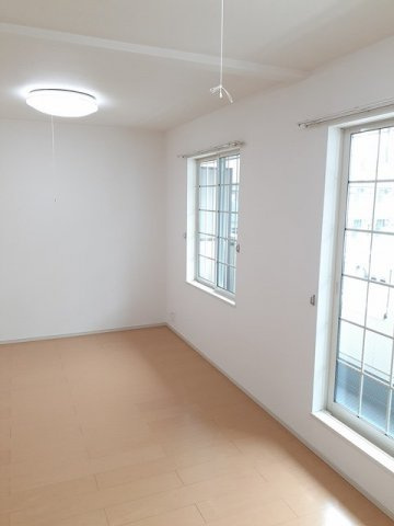 ポポラーレの居間・リビング