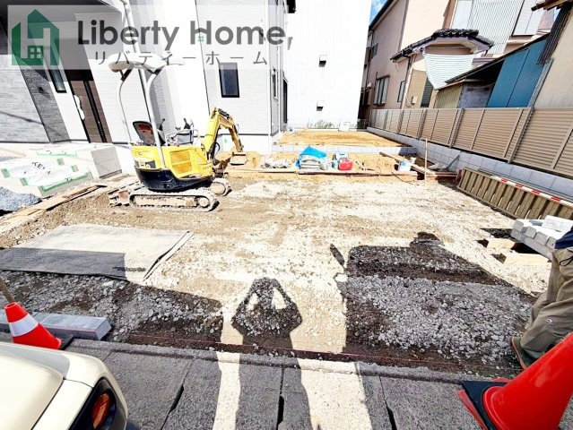 水戸市本町4期　新築戸建の駐車場