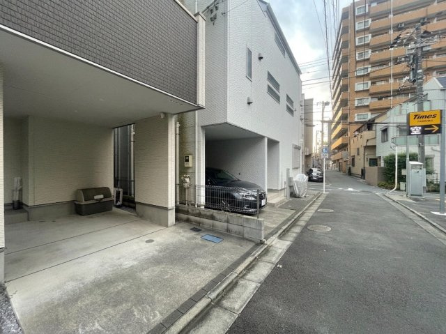 豊島区上池袋1丁目の前面道路含む現地写真|前面道路約4.0ｍ公道に面する立地