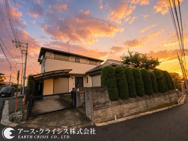 【外観】 | 流山市おおたかの森東4丁目 | お気に入りのハウスメーカーや工務店で建築可能。デザインも間取も自由に決められるので、「自分たちらしい暮らし」を実現できます。日常に便利さと穏やかさを兼ね備えてた、立地はいかがでしょうか。