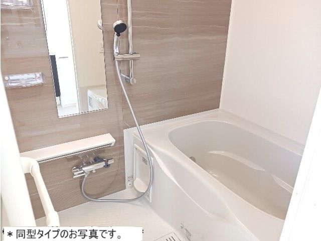ネーベン パーク 7182　　刈谷市の賃貸ならクラスホーム刈谷店の浴室