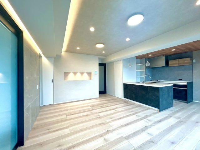 【居間・リビング】 | 朝日白金台マンション