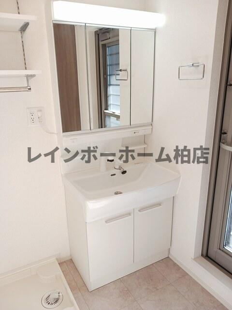 【仲介手数料：50％OFF】対象物件！の洗面所|脱衣スペースもあります