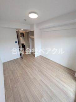 【居間・リビング】 | ベラジオ雅び京都七条ウエストⅡ | こちらの居間で趣味の時間をお楽しみください