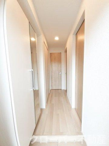 ビリーブ　Ｂの玄関