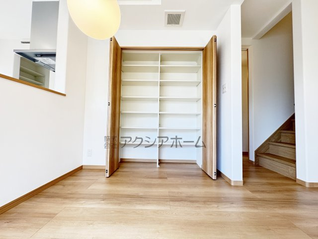 所沢市北秋津・全4棟　新築一戸建　4号棟　～全館空調搭載～の収納