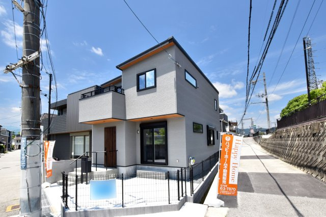 マドレコート高司5丁目新築一戸建て│4LDK+駐車駐輪