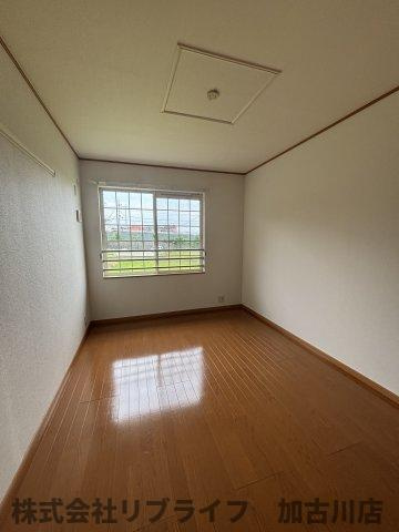 グラツィアC棟の寝室|同物件別号室参照