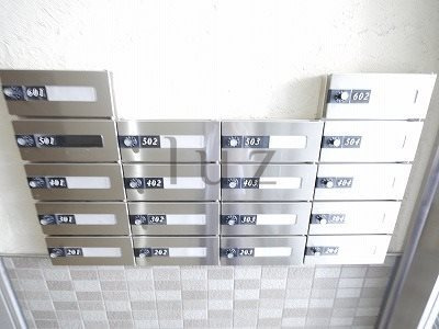 反町ツインズのその他共用部分|メールボックス完備です。