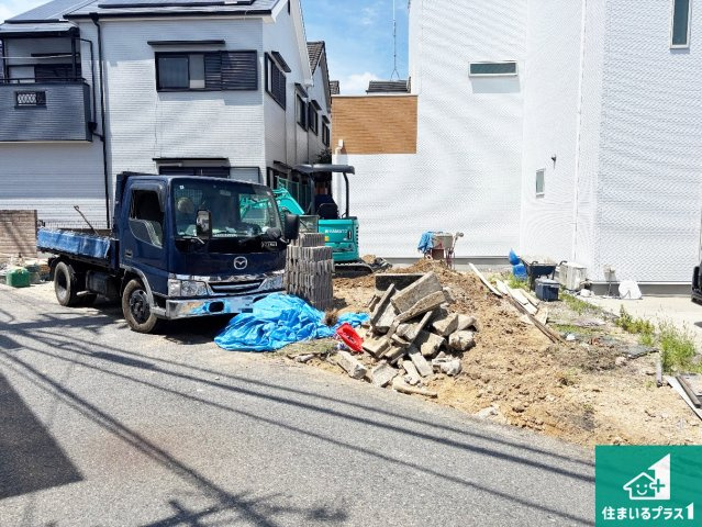 堺市中区深井中町　第6期　新築一戸建ての外観|周辺は落ち着いた街並みの住宅地！子育てがしやすい住環境です！まだ未完成ですが、現地でしかわからない事もございます。是非一度ご覧ください。