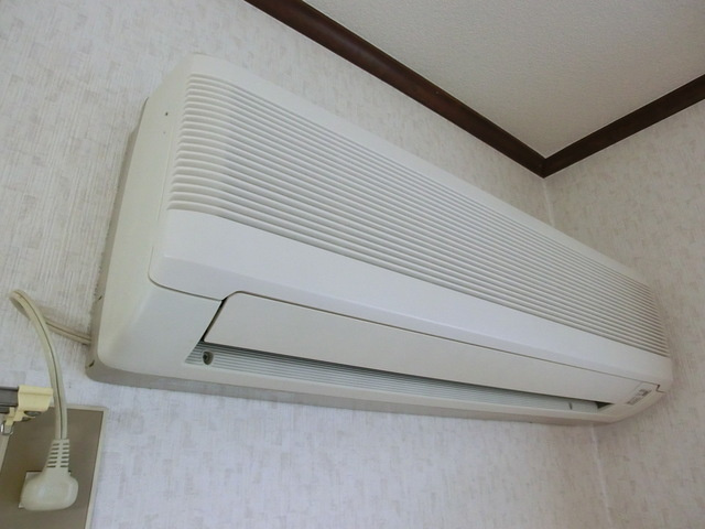 ストークハイツ久保田の設備|エアコン完備！！