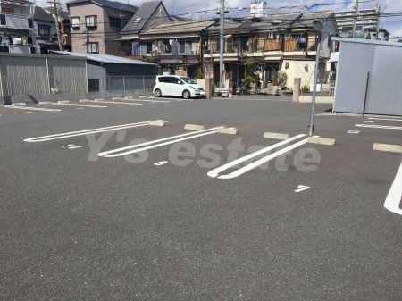 【駐車場】 | コンフォートガーデン