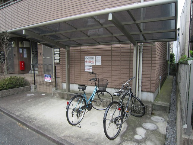 メゾンイシイのその他共用部分|駐輪場