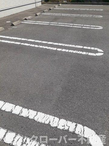 ラフテルの駐車場