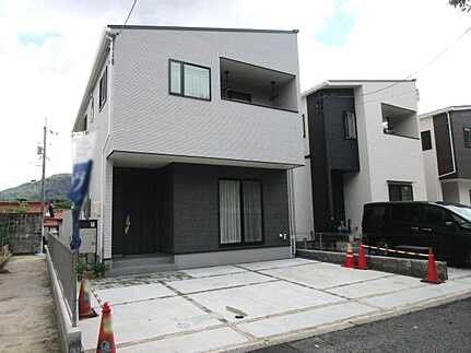 広島市安佐南区伴中央２丁目の外観