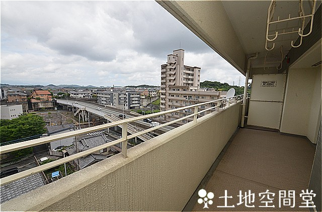 ホワイトキャッスル今池のバルコニー