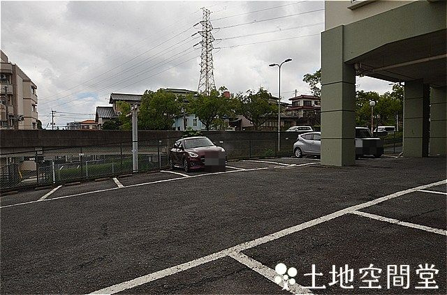 ホワイトキャッスル今池の駐車場|1台無料