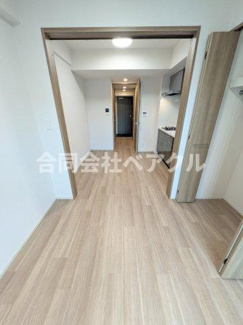 【洋室】 | ベラジオ雅び京都七条ウエストⅡ | 個人の部屋や寝室として使える洋室です