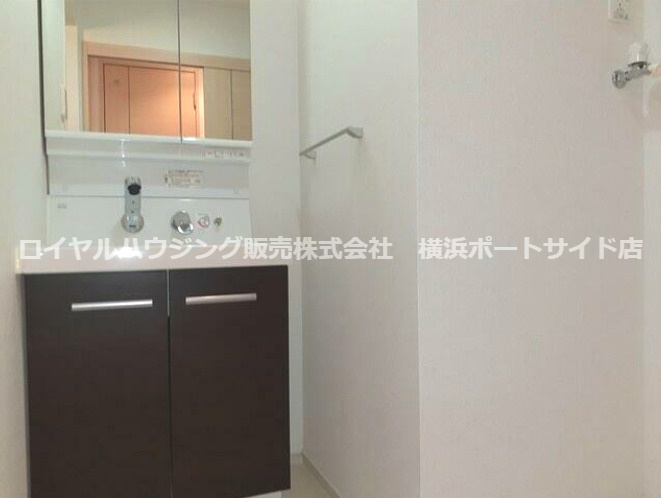 【独立洗面台】