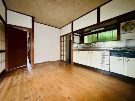 狭山市南入曽中古戸建の居間・リビング